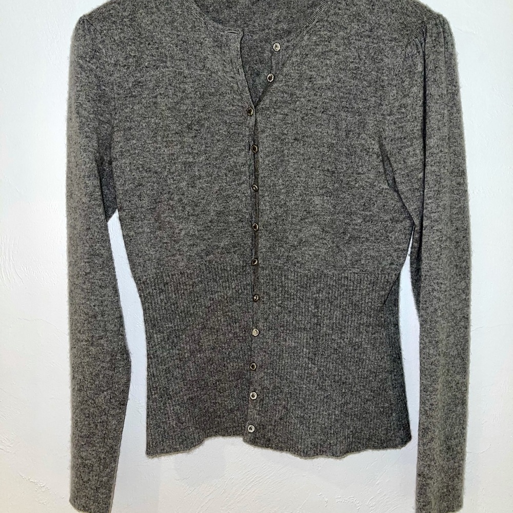 Elie Tahari grey soft button sweater